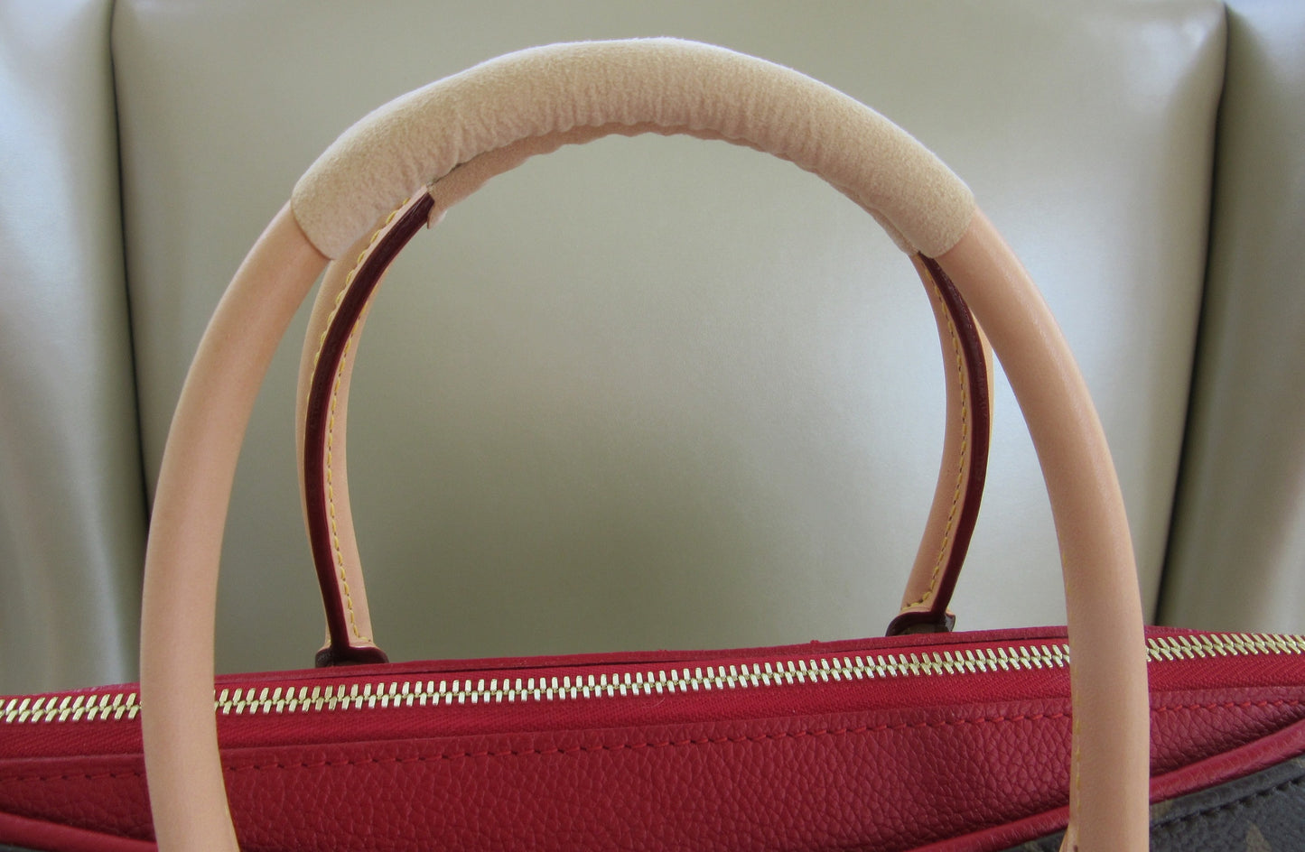 LOVE HANDLES® Vachetta Patina