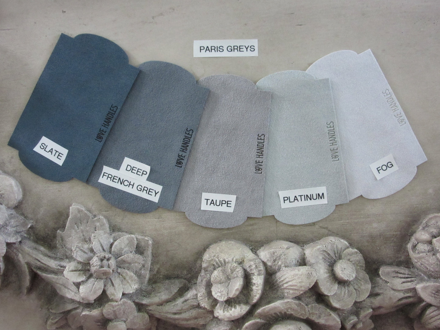 LOVE HANDLES® Paris Greys